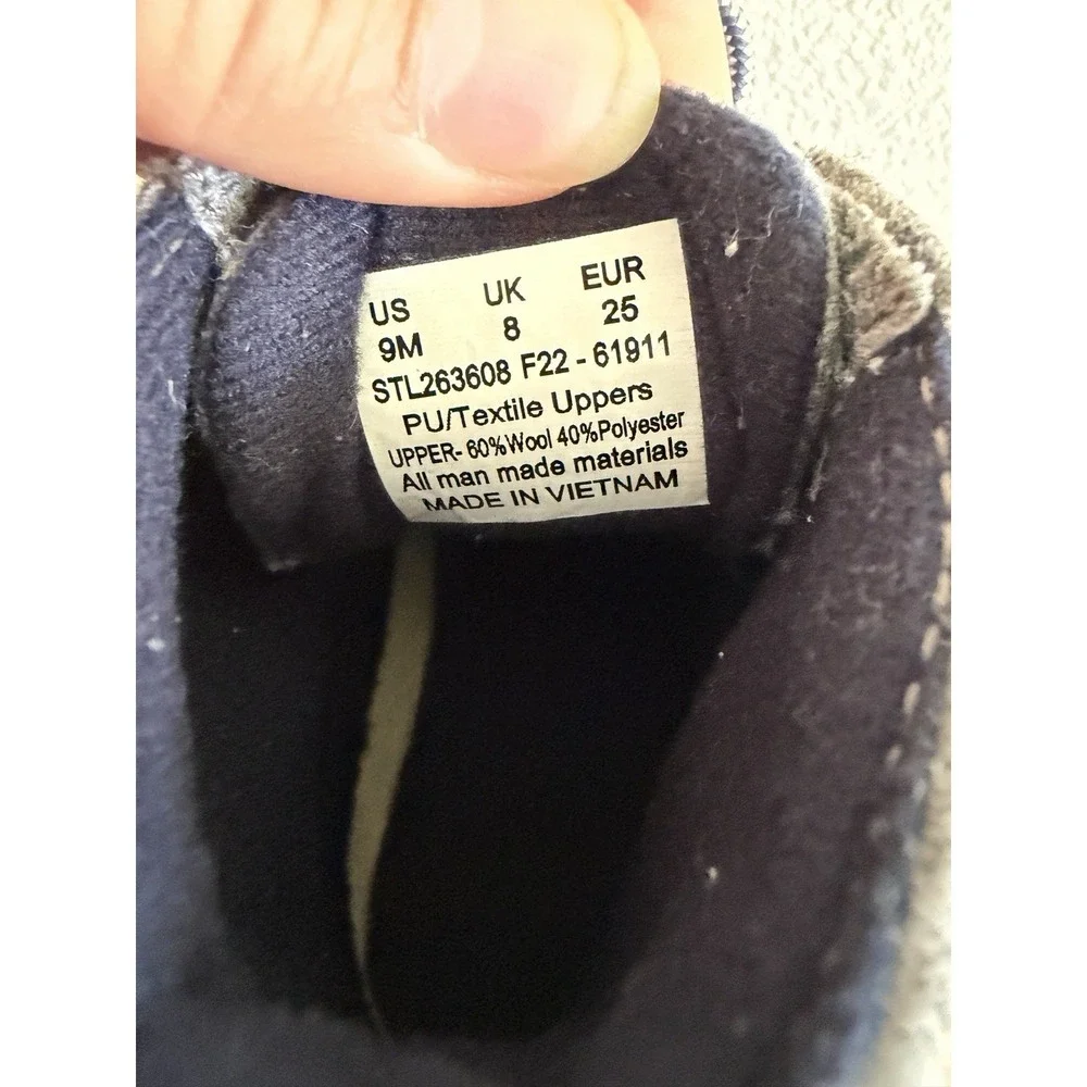 Sperry Top-Sider Bowline Duck Boot Winter Navy/Grey Synthetic 9M Toddler Size
